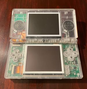 A front view of a clear DS Lite